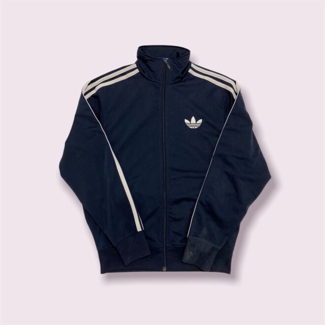 トラックジャケット